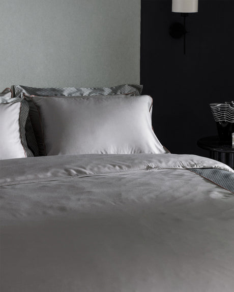 Bamboo Sateen Double Duvet Cover Set - Luxurious Softness & Comfort