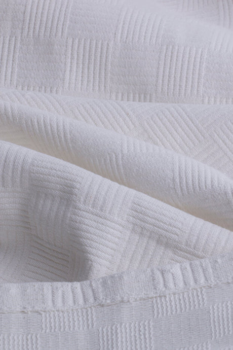 100% Cotton Checkered Single Pique Blanket - 160x230cm