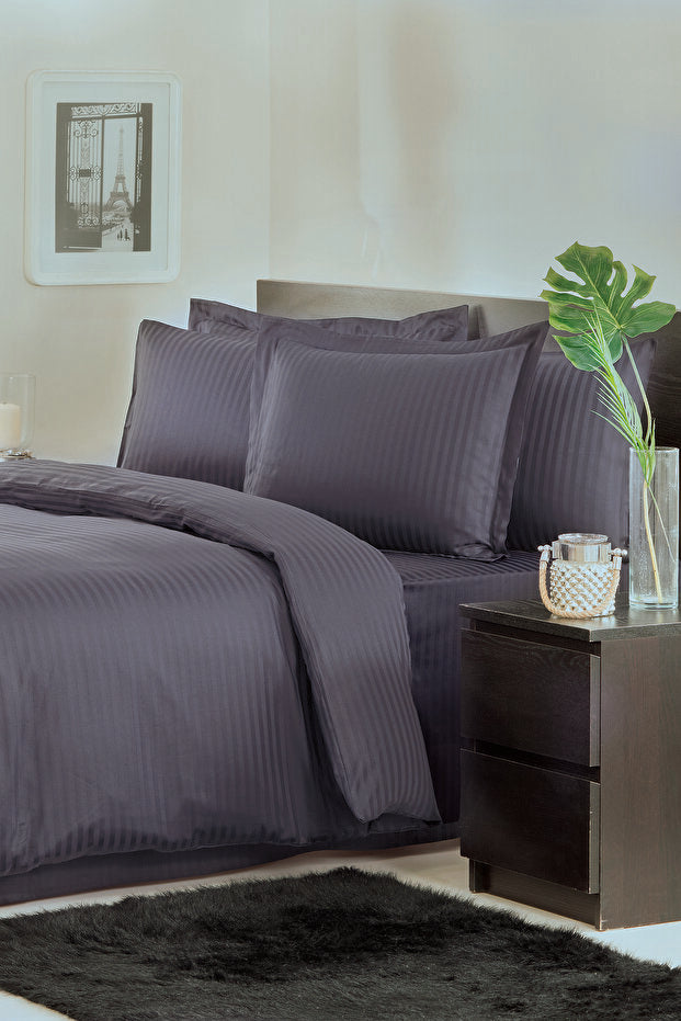 Line Double Satin Duvet Cover Set - 100% Cotton Anthracite