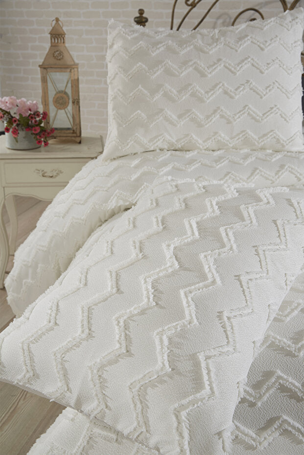 Double Size 3-Piece Pique Bedding Set - Cream