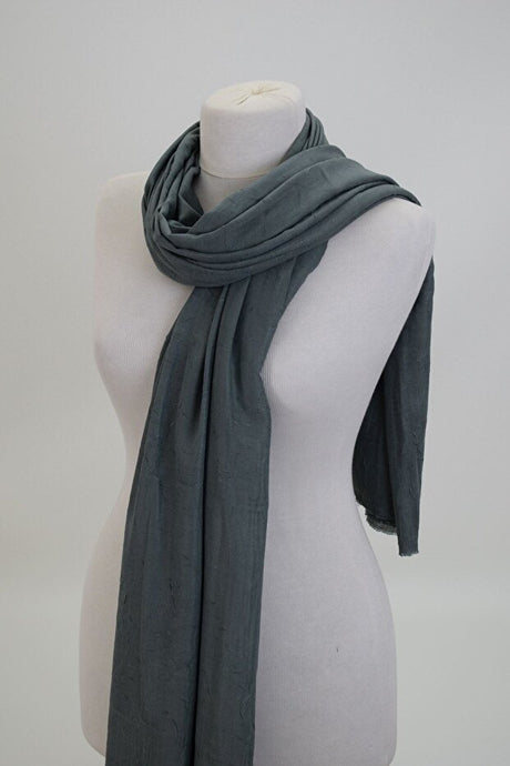 Bamboo Crinkle Shawl - Iron-Free & All-Season Comfort