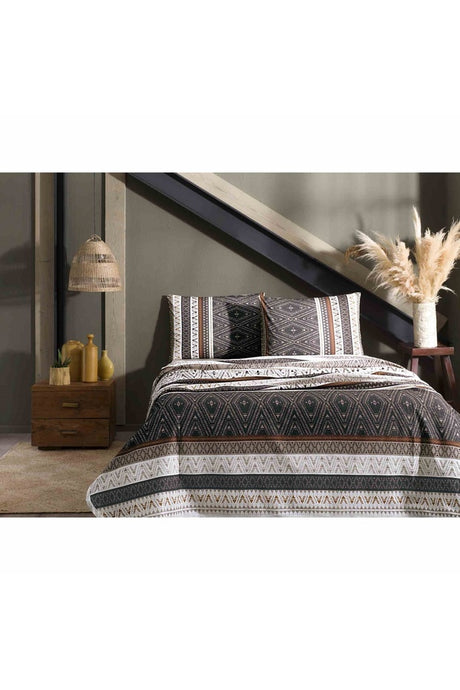 Double Pique Bedding Set - Modern Bohemian Comfort