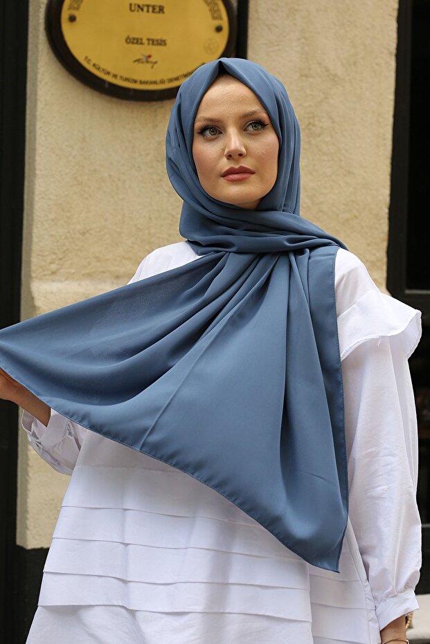 Women's Pastel Medina Silk Shawl, Non-Slip