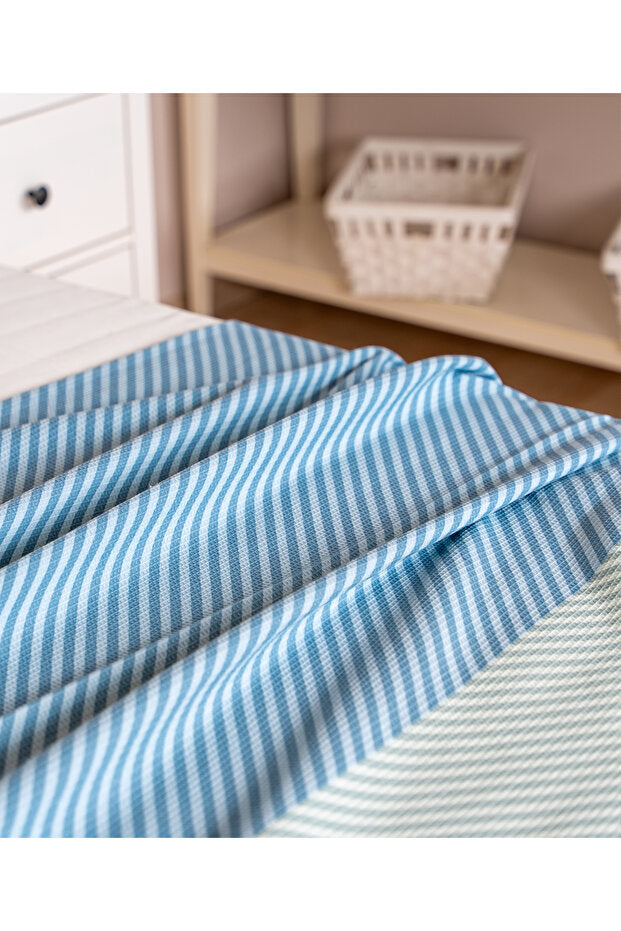 Petite Spring Single Bedspread - Striped Cotton Blend