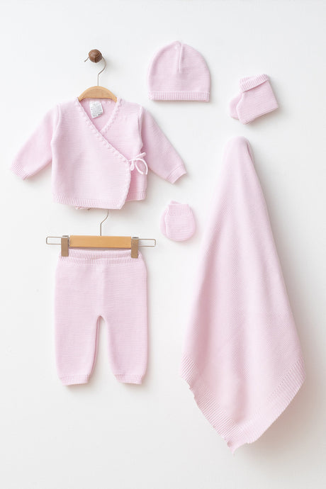 Newborn Knit Hospital Exit Set - 6 Pieces with Blanket (0-3 Months)