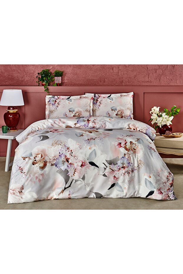 Evander Double Sateen Duvet Cover Set - Elegant Floral Design