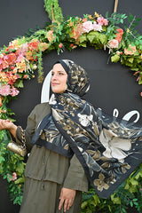 Flora Floral Shawl - Breathable & Non-Slip