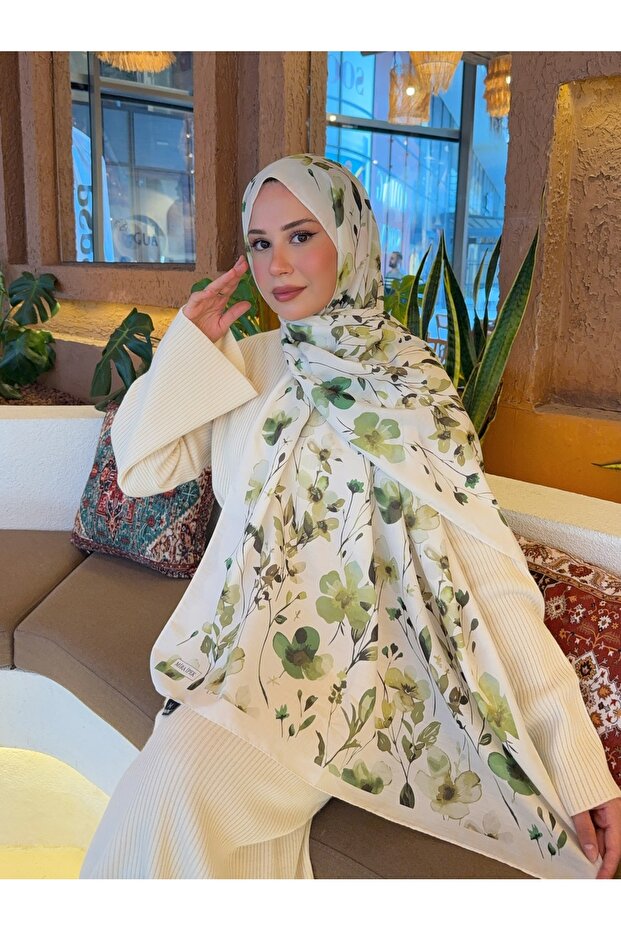 Soon Series Patterned Cotton Soft Shawl - Off-White & Green