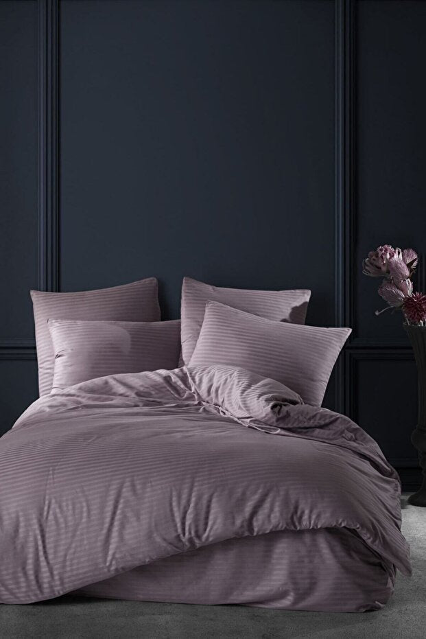 Double Cotton Sateen Duvet Cover Set - 4 Piece with Fitted Sheet