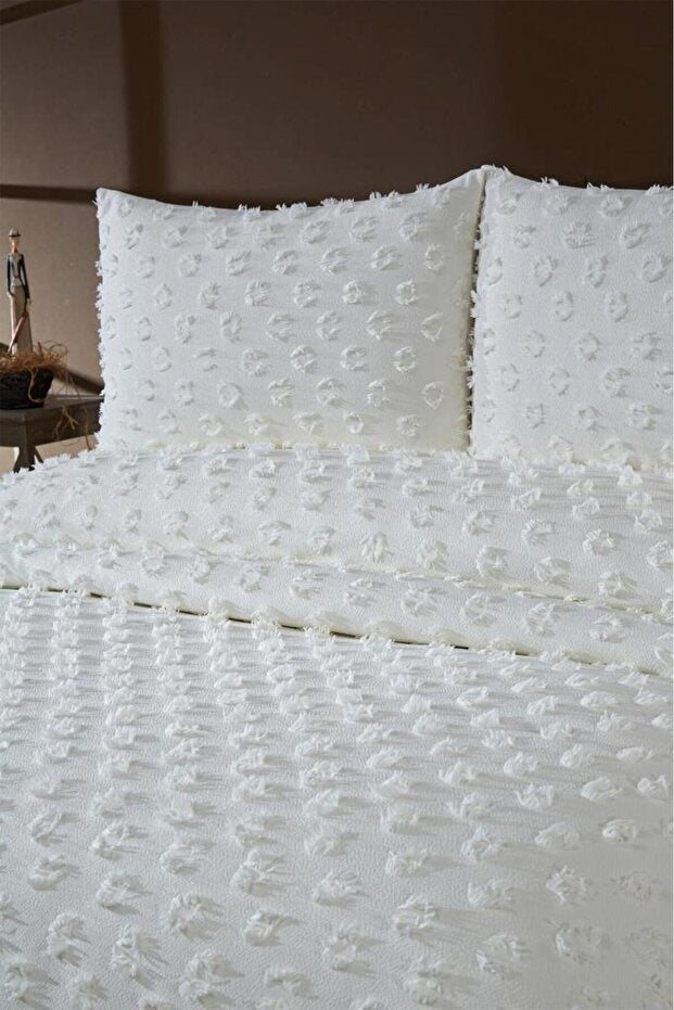 Konik Double Bed Quilt Set - 3 Piece Cotton Textured White
