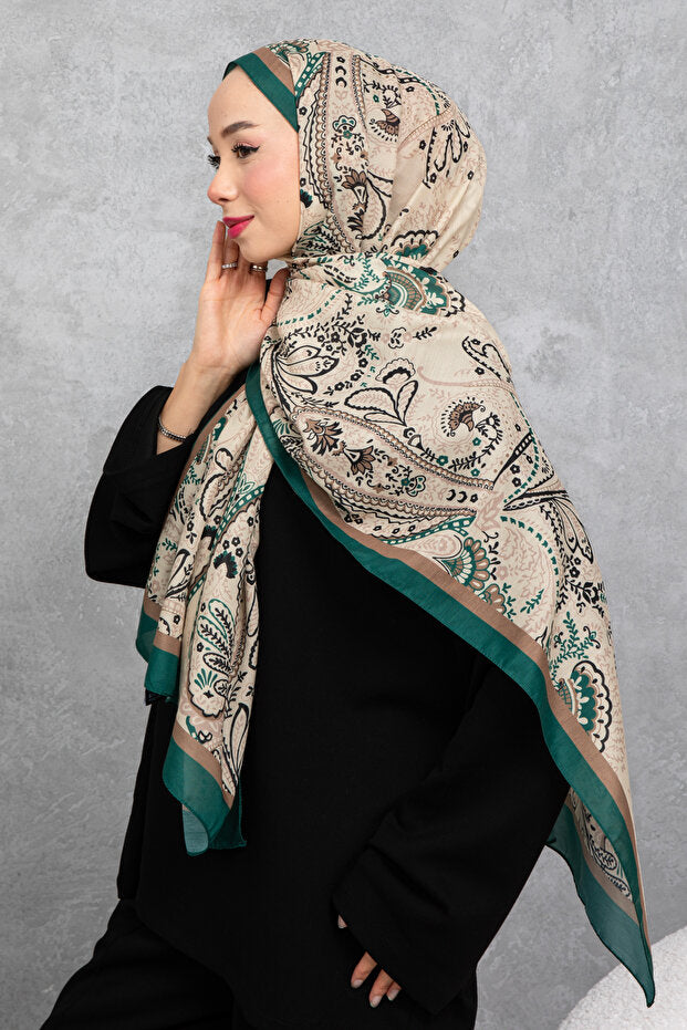 Retro Ethnic Pattern Cotton Scarf - Soft & Elegant ()