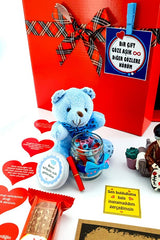 Romantic Valentine's Day Gift Box for Couples