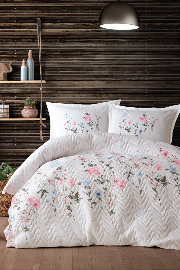 Double Four Seasons Pink Floral Quilted Duvet Cover Set