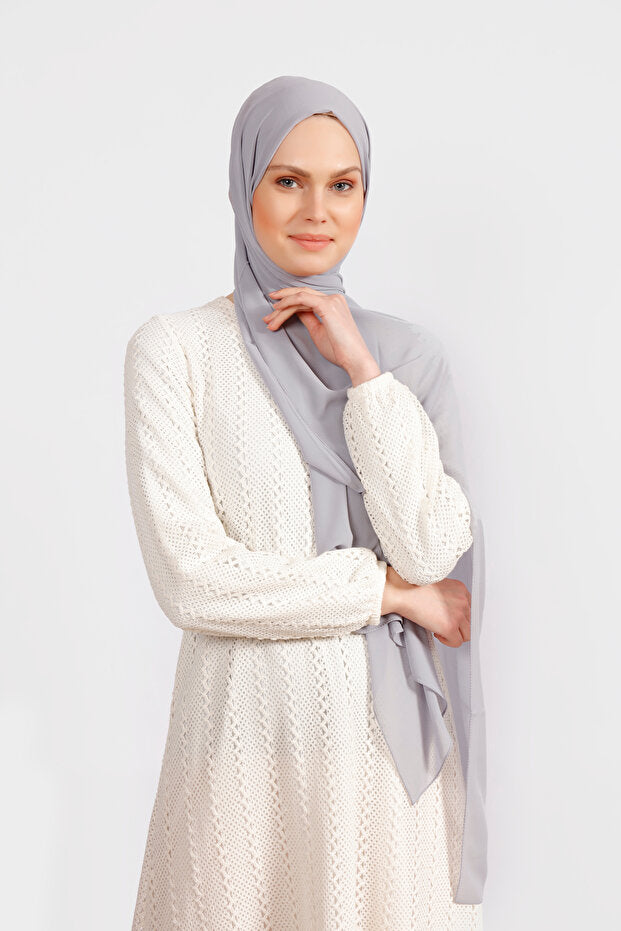 Sciarpa in chiffon crepe leggero grigio opaco