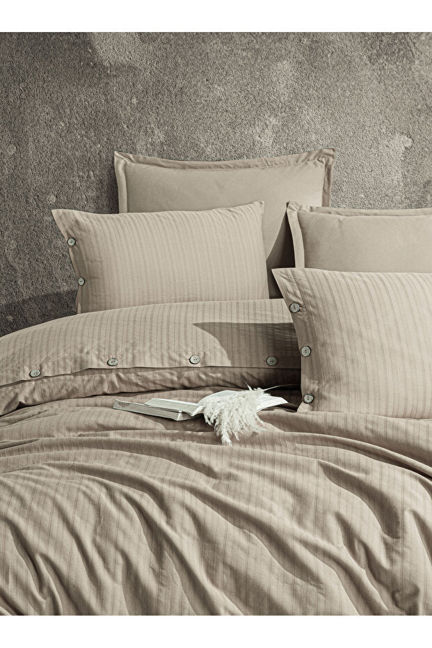 100% Cotton Double Duvet Cover Set - Buttoned, Soft & Durable