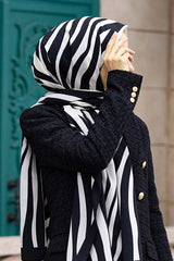 Luxury Medina Silk Zebra Pattern Shawl - Black & White