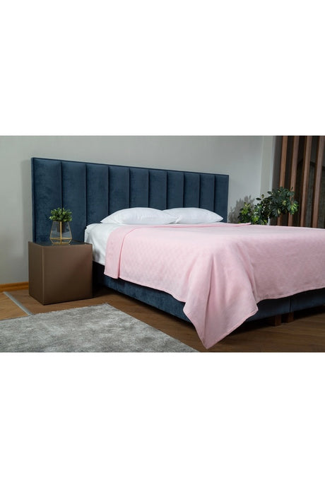 100% Cotton Checkered Single Pique Blanket - 160x230 cm