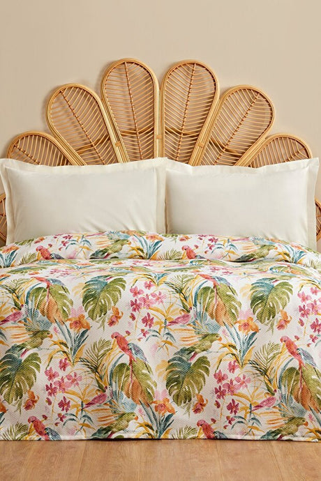 Alva 100% Cotton Double Quilted Blanket - Tropical Parrot Print