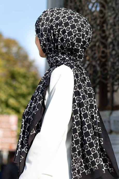 Luxury Medina Silk Shawl - Black & Cream