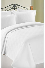 Hotel Quality 100% Cotton Gingham Bedspread - 230 x 240 cm