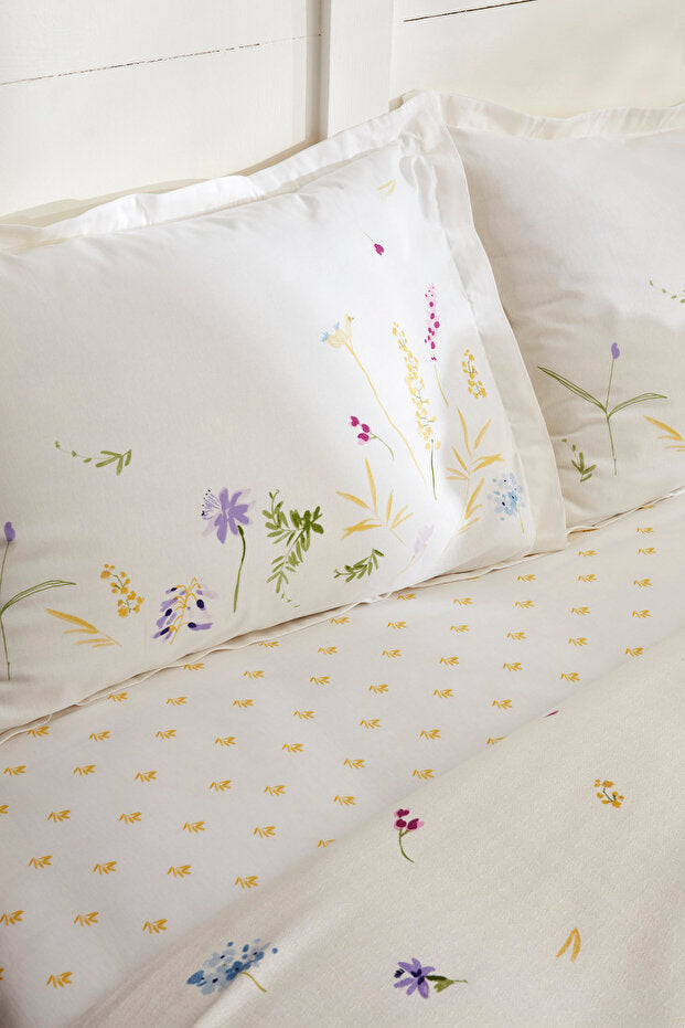 Jody Double Duvet Cover Set - 100% Cotton Wildflower Design