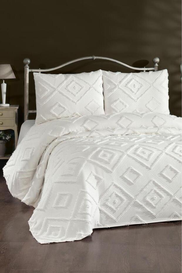 Samira Double 3-Piece Pique Bedding Set - Cream