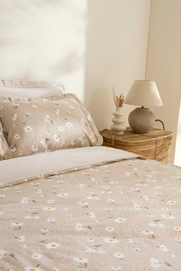 Daisy 100% Cotton Double Duvet Cover Set - Beige, 4-Piece
