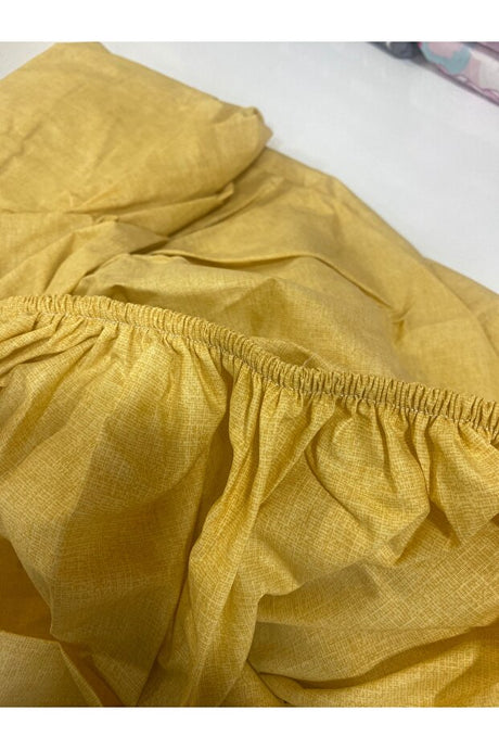Single Mustard Plaid 3-Piece Duvet Cover Set with Fitted Sheet