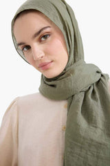Women's Woven Crushed Fabric Shawl - Versatile & Stylish