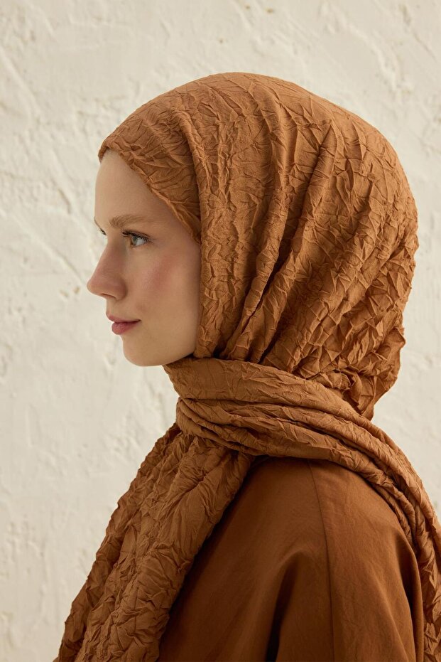 Vual Crinkle Shawl - Wrinkle-Free & Easy Style
