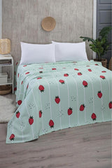 Strawberry Pattern Double Pique Bedspread - 200x230 cm