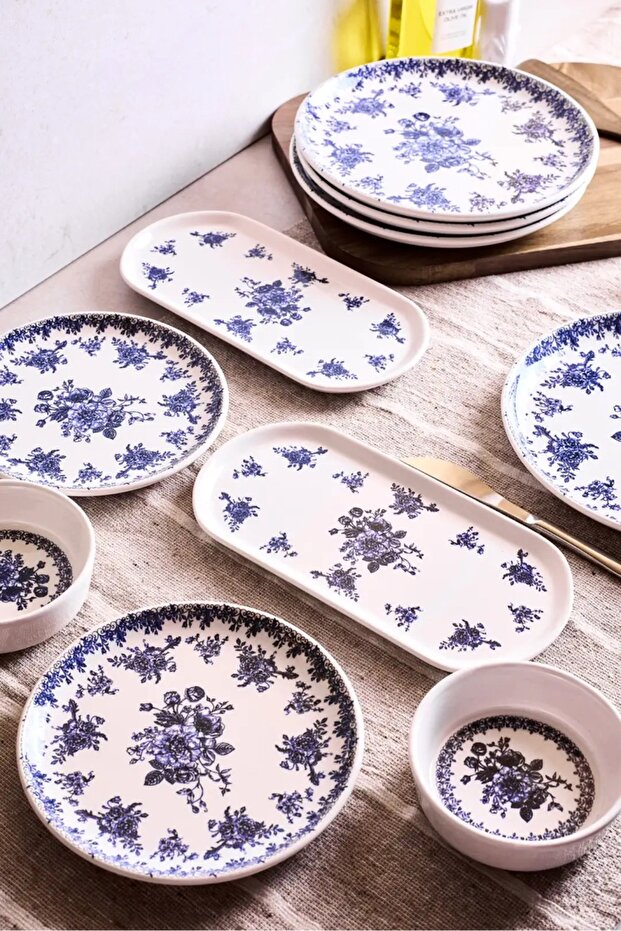 Antique Blue 10-Piece Breakfast Set for 4