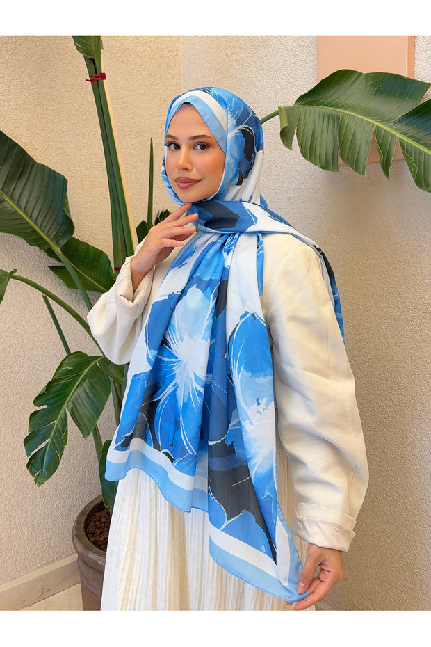 Retro Floral Cotton Soft Shawl - Blue & White