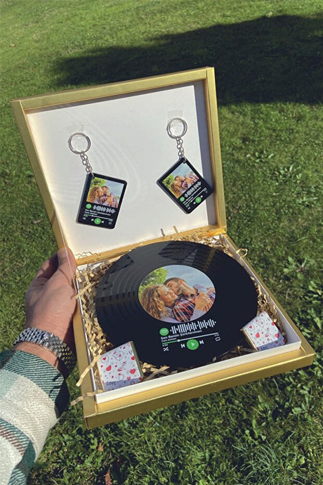 Personalized Spotify Plaque & Keychain Set - Custom Photo & Song