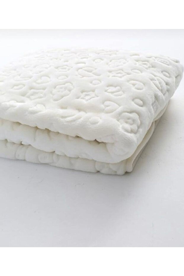 Embossed Plush Baby Blanket - Soft Ecru Comfort