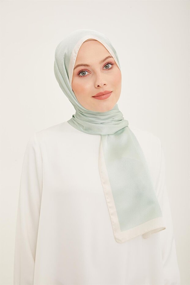 Trend Janjan Shawl - Shimmering Sage Green