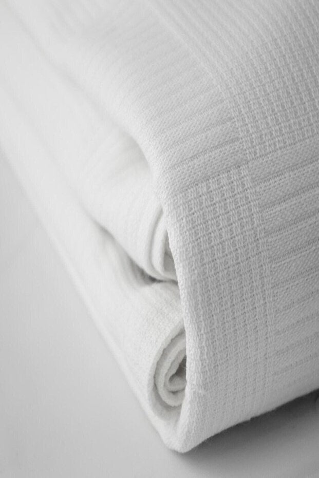 White Checkered Double Pike Blanket - 200x230 cm Cotton Blend
