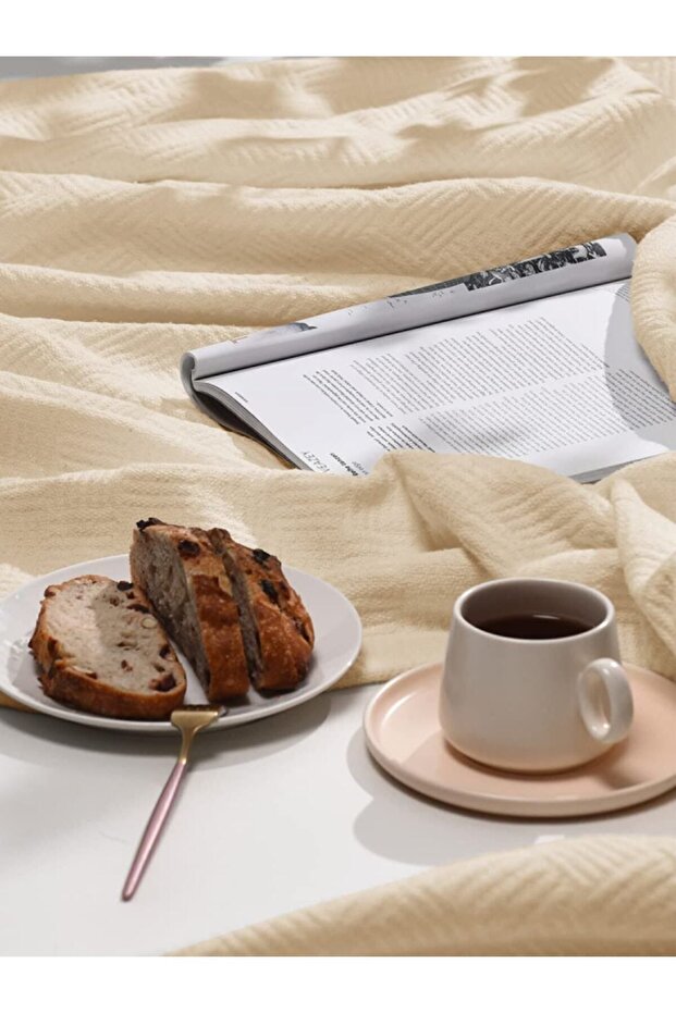 100% Organic Cotton Single Pike Bedspread - Small Checkered