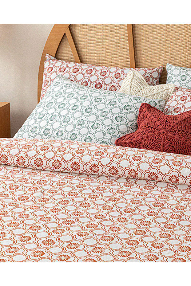 Daisy Cell Double Pique Bedspread - 100% Cotton