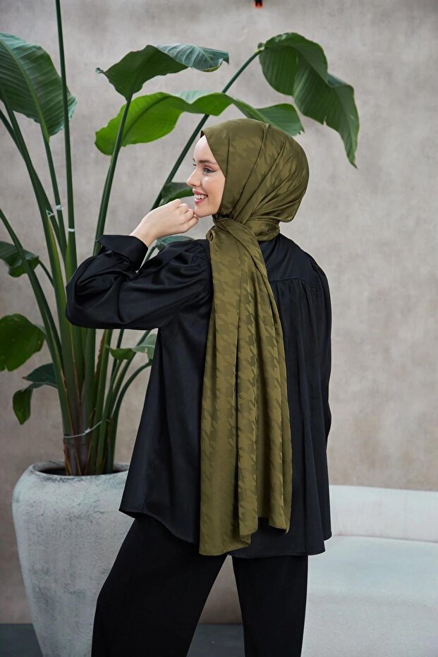 Neo Houndstooth Silky Jacquard Sjals - Khaki