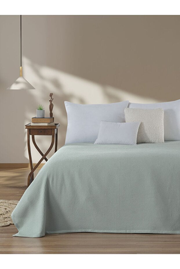 Double Waffle Bedspread - 100% Organic Cotton, 200x230cm