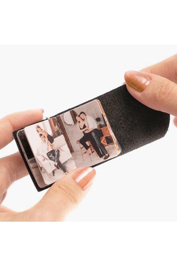 Mini Photo Album Keychain - Personalized Gift for Loved Ones