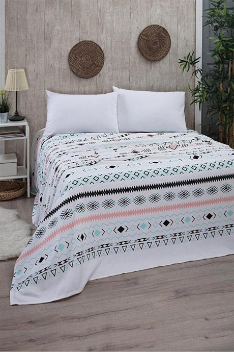 Fierce Single Pique Bed Cover - 170x230cm Geometric