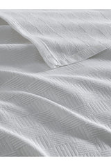 Single 100% Organic Cotton Woven Pike Bedspread - White