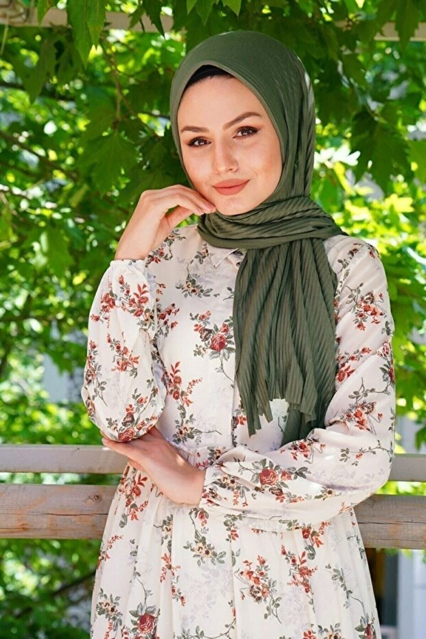 Pleated Ready-to-Wear Hijab - Khaki, No-Slip, Pinless
