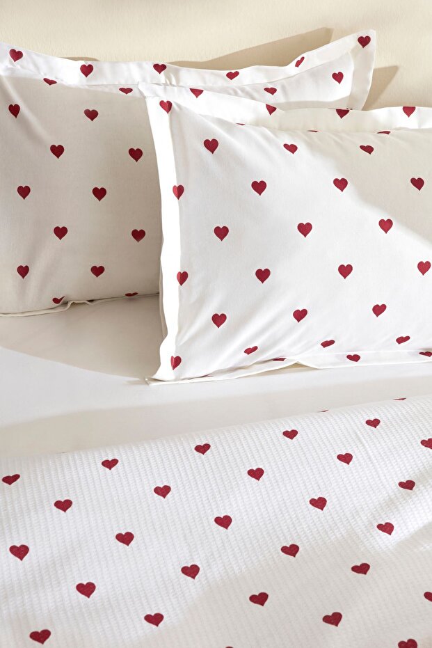 Amour 100% Cotton Double Pique Set - Red Hearts Design