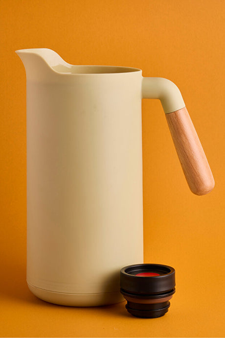 Nordic Style Vacuum Insulated Thermos Bottle with Wooden Handle - 1000ml