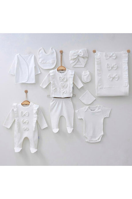 Newborn 10-Piece Hospital Exit Set with Natural Bow Details