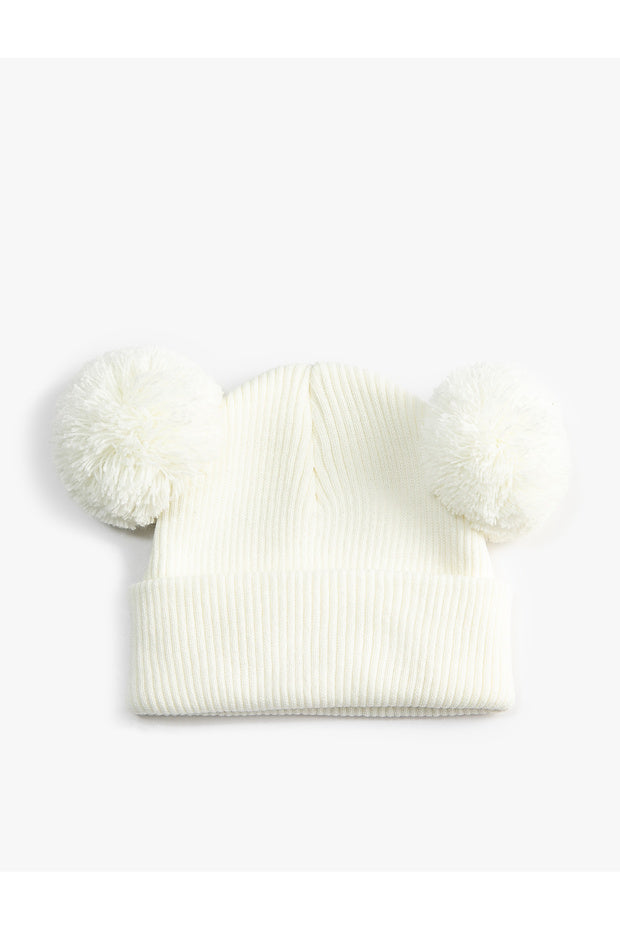 Pom-Pom Knitted Beanie - Cozy Winter Headwear