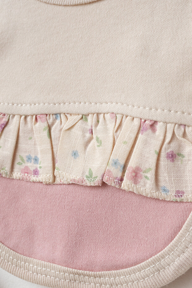 Pasgeboren baby kraampakket met geborduurde bloemen - 0-3 maanden